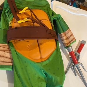 Teenage Mutant Ninja Turtles Costume - size 4/6 small